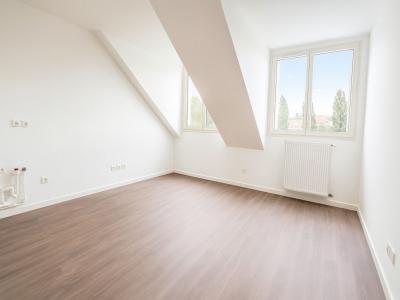 For sale VILLE GARE 3 rooms 50 m2 Oise (60100) photo 1