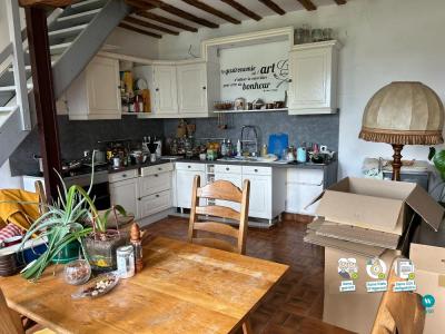 Louer Maison Postolle 810 euros