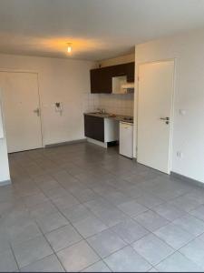 For rent Montereau-fault-yonne 2 rooms 48 m2 Seine et marne (77130) photo 0