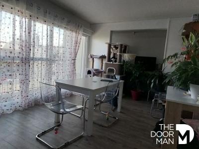 For sale Chartres 5 rooms 92 m2 Eure et loir (28000) photo 1