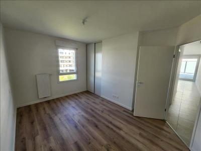 For rent Lormont 3 rooms 67 m2 Gironde (33310) photo 3
