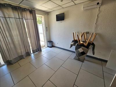 Louer Appartement 17 m2 Arles