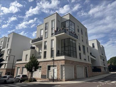 For rent Poissy 3 rooms 67 m2 Yvelines (78300) photo 1