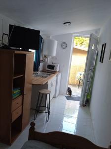 For rent Cadaujac 1 room 20 m2 Gironde (33140) photo 1