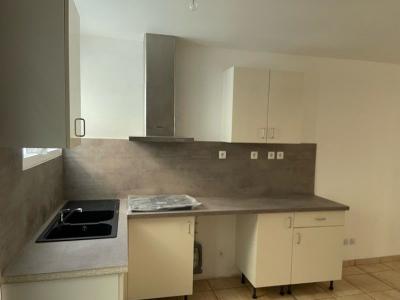 For rent Saint-denis-de-pile 3 rooms 70 m2 Gironde (33910) photo 1