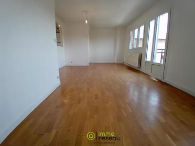 For sale Maubeuge 4 rooms 80 m2 Nord (59600) photo 0