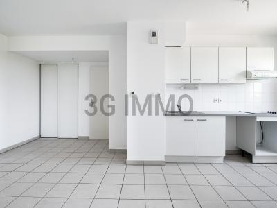 For rent Toulouse 3 rooms 61 m2 Haute garonne (31200) photo 1