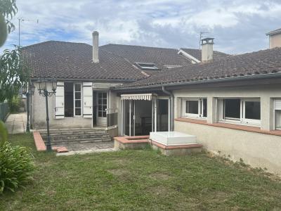 For sale Agen 6 rooms 143 m2 Lot et garonne (47000) photo 4