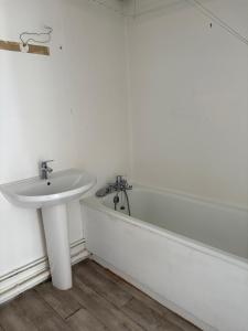 For sale Rouen 3 rooms 53 m2 Seine maritime (76100) photo 4