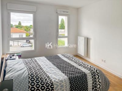 For sale Villenave-d'ornon 2 rooms 45 m2 Gironde (33140) photo 2