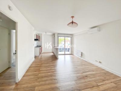 For sale Montauban 2 rooms 45 m2 Tarn et garonne (82000) photo 0