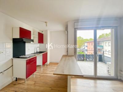 For sale Montauban 2 rooms 45 m2 Tarn et garonne (82000) photo 2