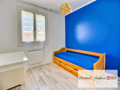 For sale Voves 6 rooms 136 m2 Eure et loir (28150) photo 4