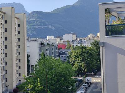 For sale Grenoble 3 rooms 69 m2 Isere (38100) photo 0