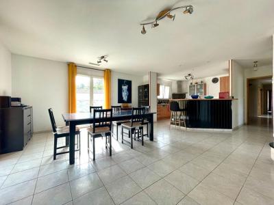 For sale Cestas 6 rooms 160 m2 Gironde (33610) photo 4
