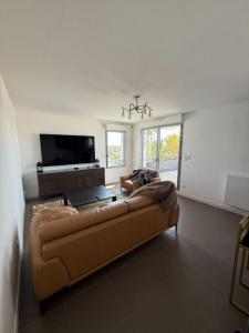 For sale Merignac 5 rooms 94 m2 Gironde (33700) photo 3