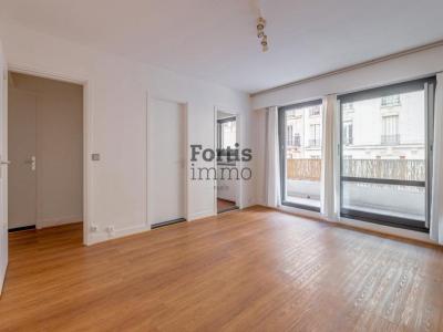 For sale Paris-11eme-arrondissement 1 room 28 m2 Paris (75011) photo 0
