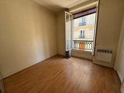 For sale Paris-17eme-arrondissement 2 rooms 34 m2 Paris (75017) photo 2
