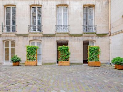 Acheter Local commercial 299 m2 Paris-4eme-arrondissement