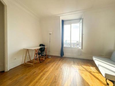 For sale Paris-18eme-arrondissement 1 room 23 m2 Paris (75018) photo 1
