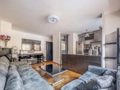 For sale Paris-18eme-arrondissement 3 rooms 61 m2 Paris (75018) photo 2