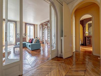 For sale Paris-18eme-arrondissement 5 rooms 139 m2 Paris (75018) photo 4