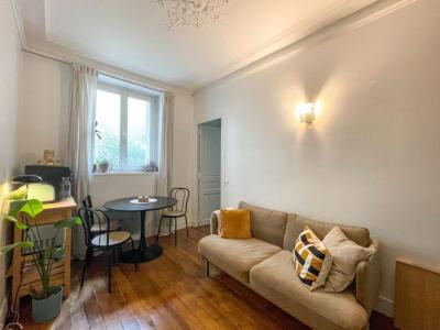 For sale Paris-17eme-arrondissement 2 rooms 27 m2 Paris (75017) photo 1