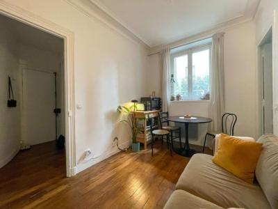 For sale Paris-17eme-arrondissement 2 rooms 27 m2 Paris (75017) photo 2