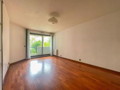 For sale Paris-18eme-arrondissement 2 rooms 55 m2 Paris (75018) photo 1