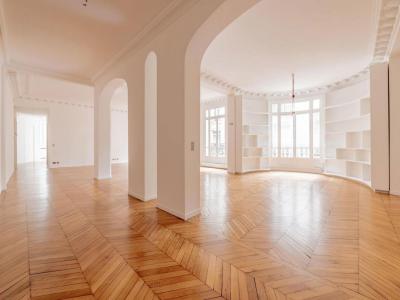 For sale Paris-17eme-arrondissement 8 rooms 280 m2 Paris (75017) photo 1