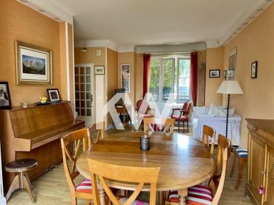 For sale Clamart 7 rooms 167 m2 Hauts de Seine (92140) photo 2