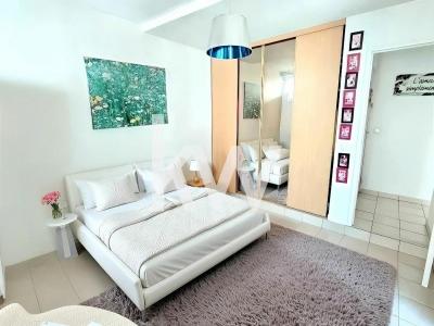 For sale Dreux 6 rooms 186 m2 Eure et loir (28100) photo 2