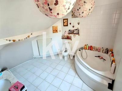 For sale Dreux 6 rooms 186 m2 Eure et loir (28100) photo 3