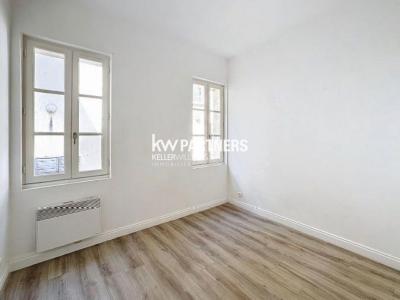 For sale Tours 4 rooms 93 m2 Indre et loire (37000) photo 2