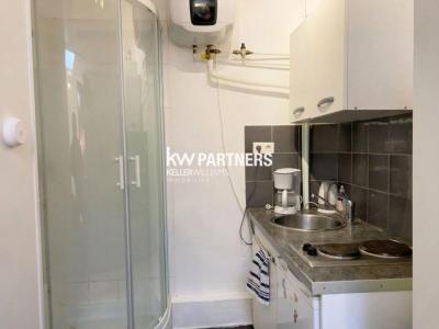 For sale Paris-17eme-arrondissement 1 room 9 m2 Paris (75017) photo 3