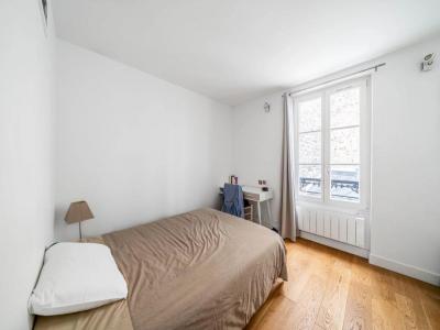 For sale Paris-15eme-arrondissement 4 rooms 82 m2 Paris (75015) photo 4