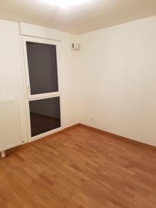 For rent Dijon 2 rooms 42 m2 Cote d'or (21000) photo 2
