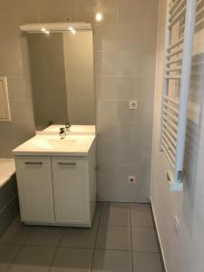 For rent Bourg-en-bresse 3 rooms 69 m2 Ain (01000) photo 3
