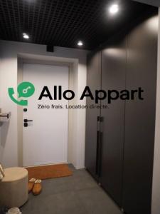 For rent Paris-5eme-arrondissement 3 rooms 51 m2 Paris (75005) photo 2