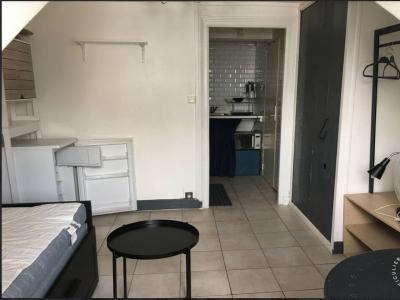 For rent Paris-10eme-arrondissement 1 room 14 m2 Paris (75010) photo 4