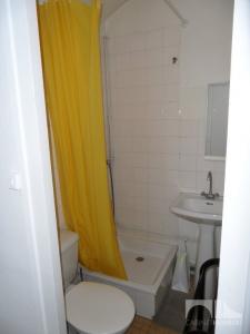 For rent Saint-etienne 1 room 12 m2 Loire (42000) photo 2