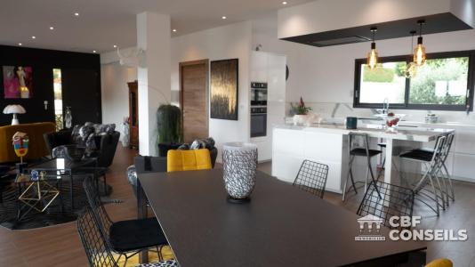 For sale Veyre-monton 7 rooms 247 m2 Puy de dome (63960) photo 2
