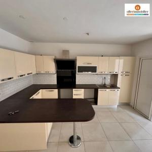 Louer Appartement 63 m2 Saint-paul