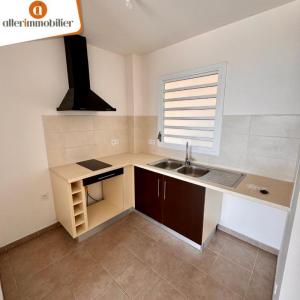Louer Appartement Sainte-marie 747 euros