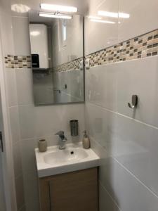 For rent Paris-19eme-arrondissement 1 room 18 m2 Paris (75019) photo 4