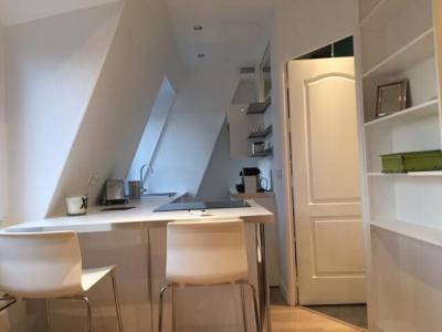 Louer Appartement 19 m2 Paris-2eme-arrondissement