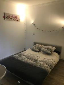 For rent Paris-11eme-arrondissement 1 room 19 m2 Paris (75011) photo 1