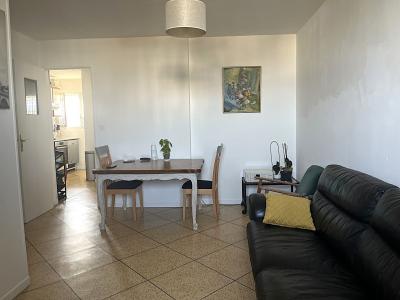 For sale 3 rooms 45 m2 Bouches du Rhone (13012) photo 3