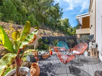 For sale Aubagne 3 rooms 65 m2 Bouches du Rhone (13400) photo 1