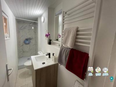 For rent Pezenas 2 rooms 31 m2 Herault (34120) photo 2